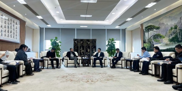 美亞控股與京能集團舉行座談交流，共探多領(lǐng)域合作新機遇