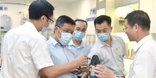 廣州美亞與鞍鋼聯(lián)眾(廣州)戰(zhàn)略合作協(xié)議簽訂儀式順利舉行！