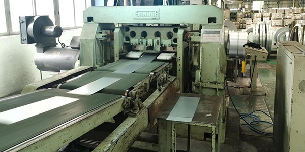 美亞鋼板定制加工中除銹重要嗎？